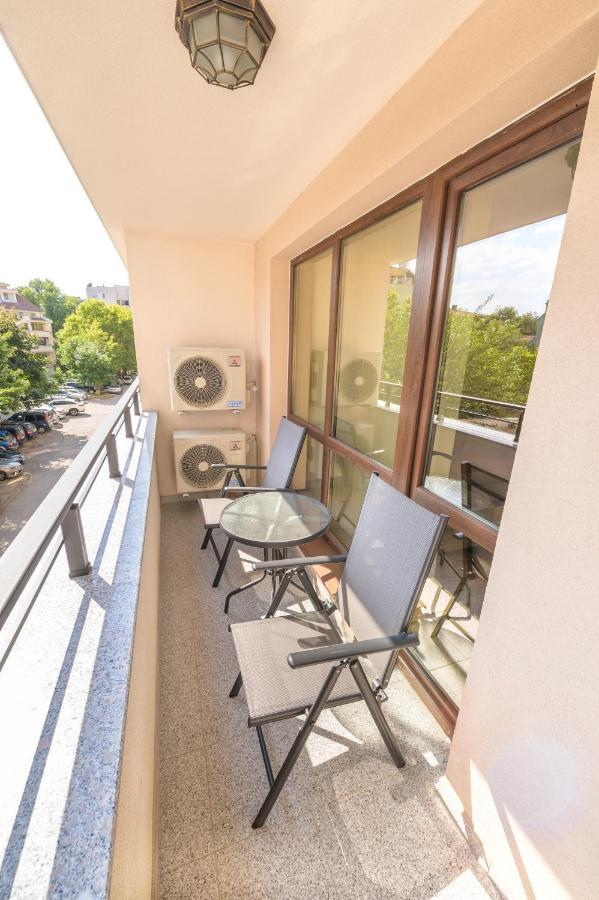 Etica Apartments Plovdiv Extérieur photo