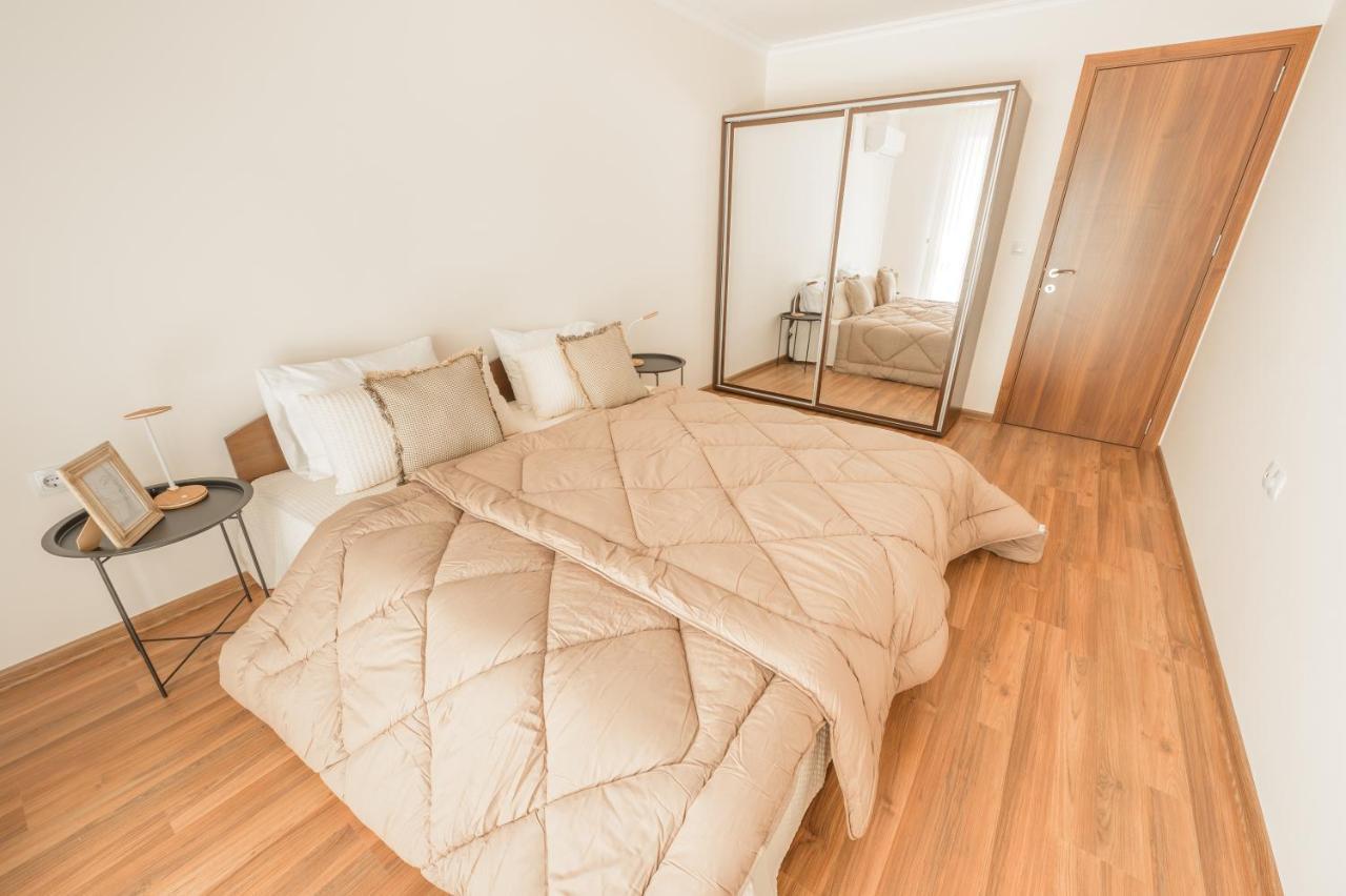 Etica Apartments Plovdiv Extérieur photo